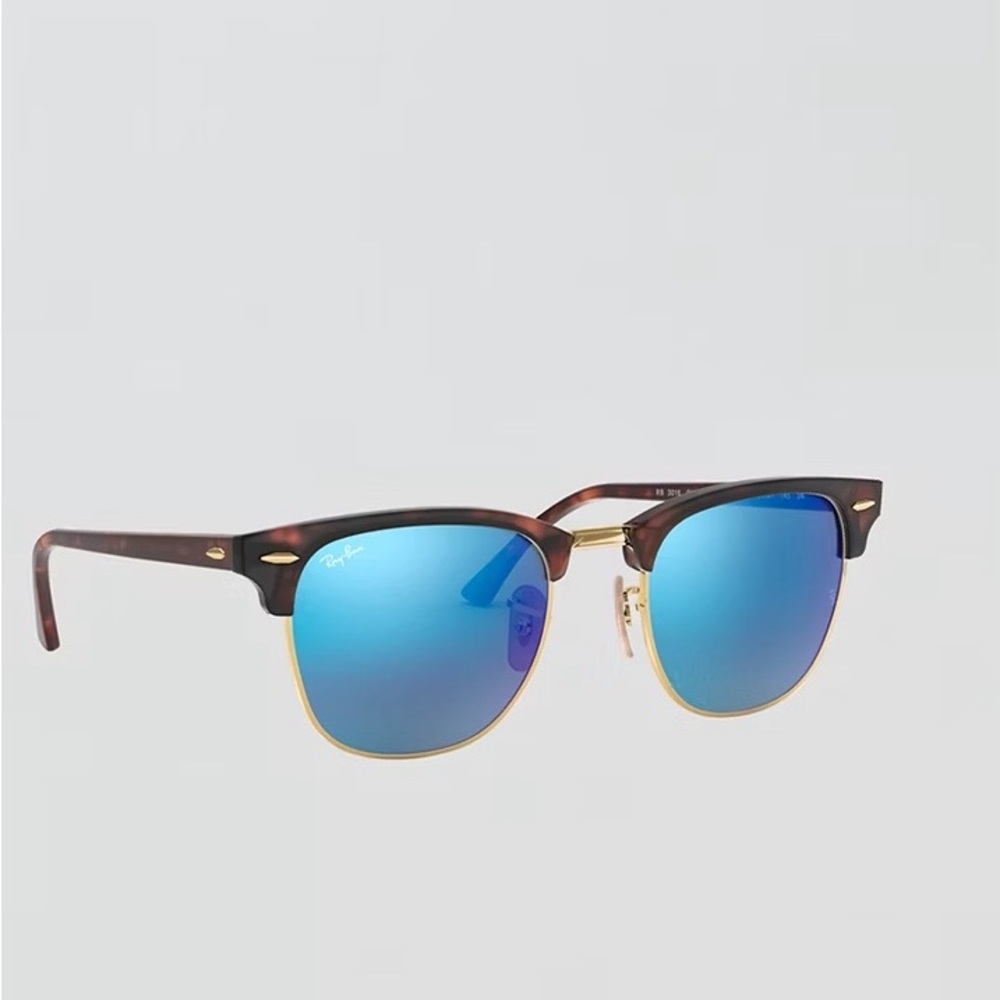 Ray Ban Clubmaster Sunglasses Polished Tortoise on Gold RB3016